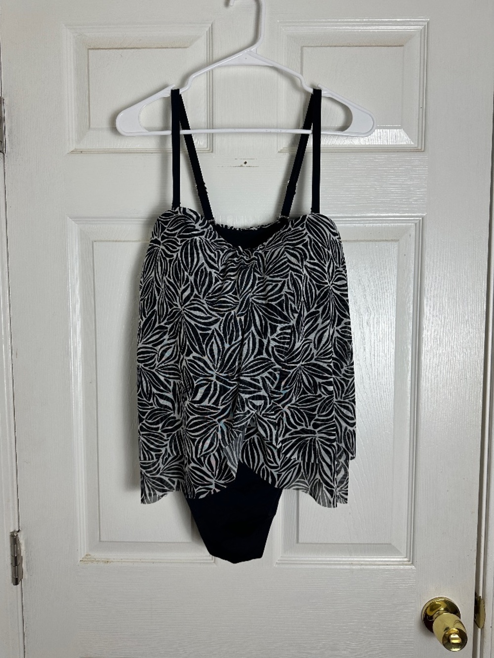 Lands' End Black One Piece Bathing Suit Women Size 16 Vacation Resortwear Cruise